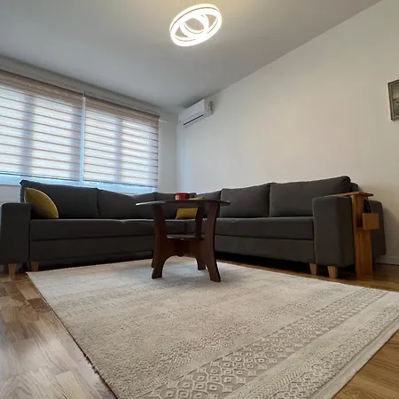 Apartman Sena Center *