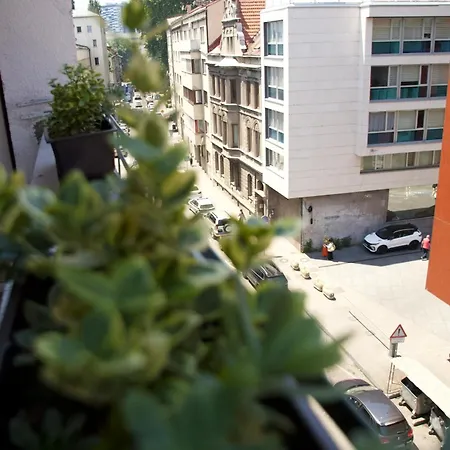 Apartman Sena Center *