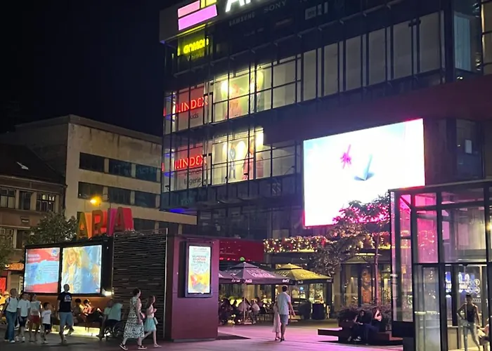 Апартаменты Sena Center